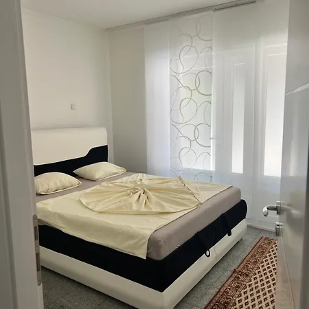 Besirevic Apartment